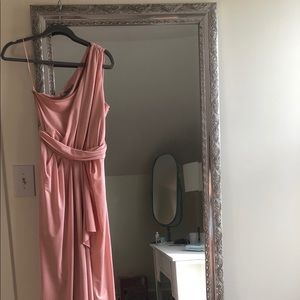One shoulder dress